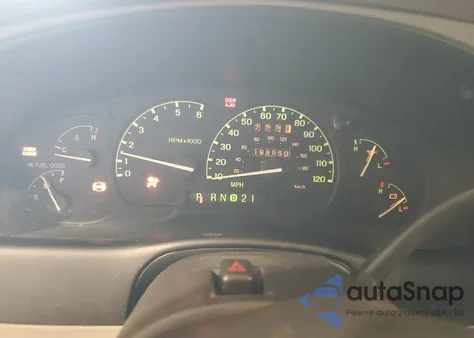 1998 Ford Explorer z USA, uszkodzony, nr VIN 1FMZU34E4WZB00945